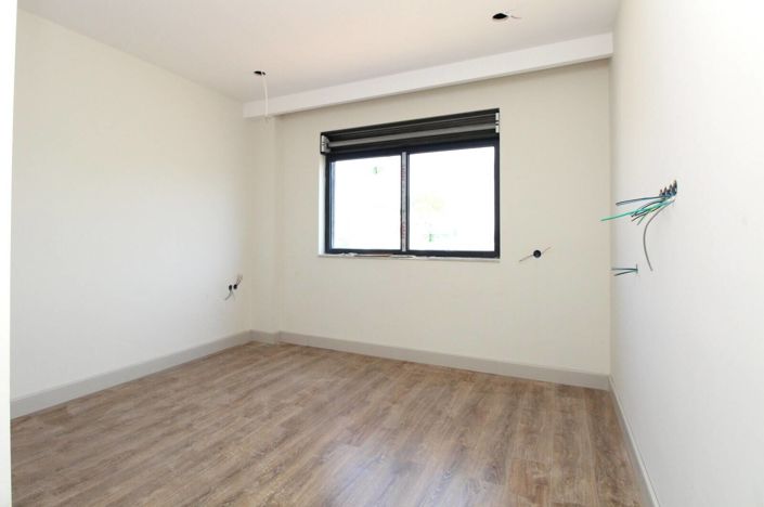 Image No.72-4 Bed House/Villa for sale