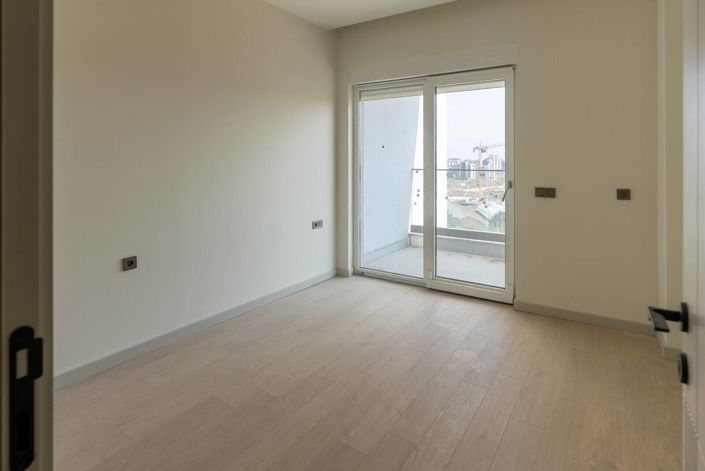 Image No.12-1 Bed Apartment for sale