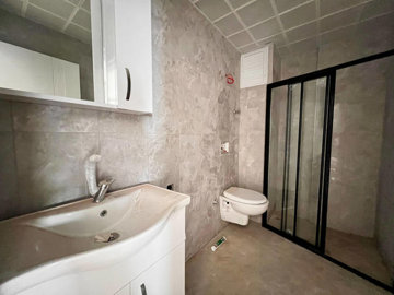 Interior 10