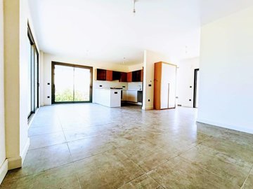 Interior 2