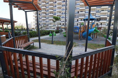 Exterior 8