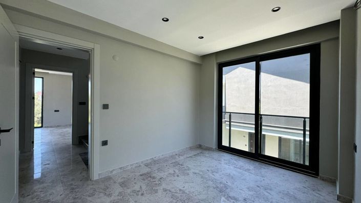 Image No.16-4 Bed House/Villa for sale