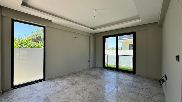 Image No.22-4 Bed House/Villa for sale