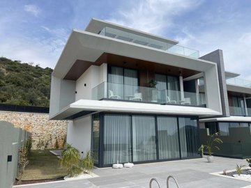Exterior 2