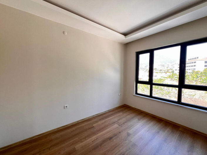 Image No.23-1 Bed Apartment for sale