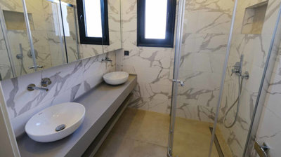 Interior 7