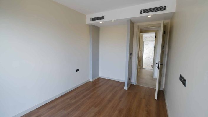 Image No.8-4 Bed House/Villa for sale