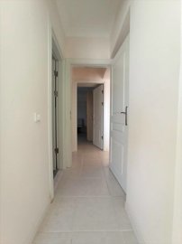 Interior 6