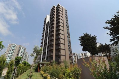 Exterior 3