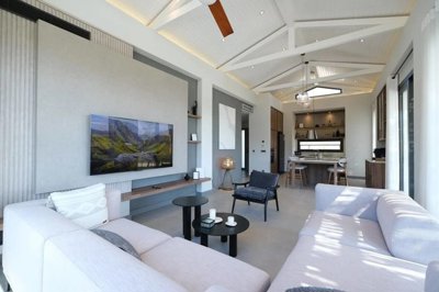 Interior 1