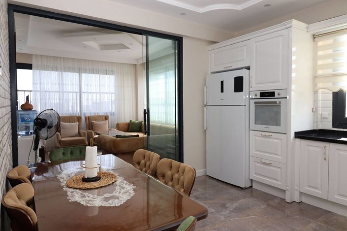 Image No.14-4 Bed Apartment for sale