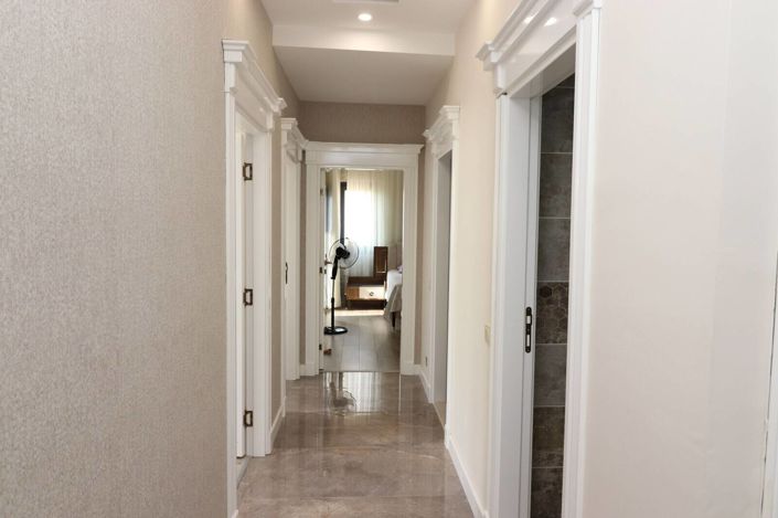 Image No.21-4 Bed Apartment for sale