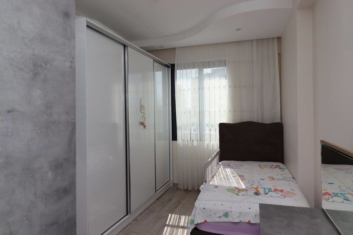 Image No.25-4 Bed Apartment for sale