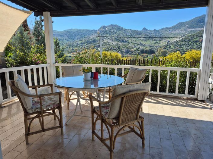 Image No.3-4 Bed House/Villa for sale