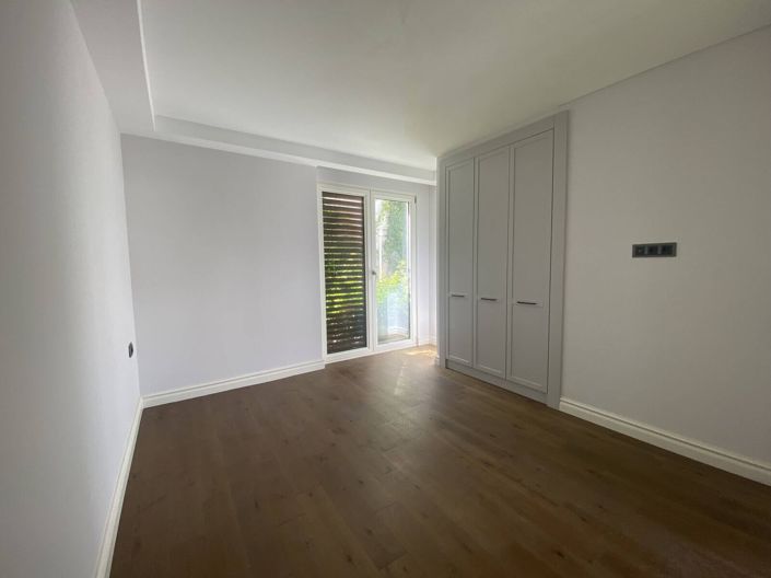 Image No.26-1 Bed Apartment for sale