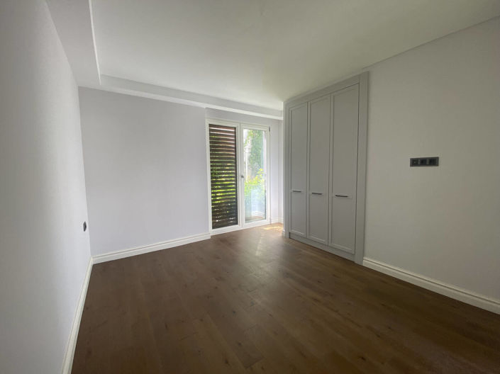 Image No.26-1 Bed Apartment for sale