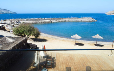 Exterior 4