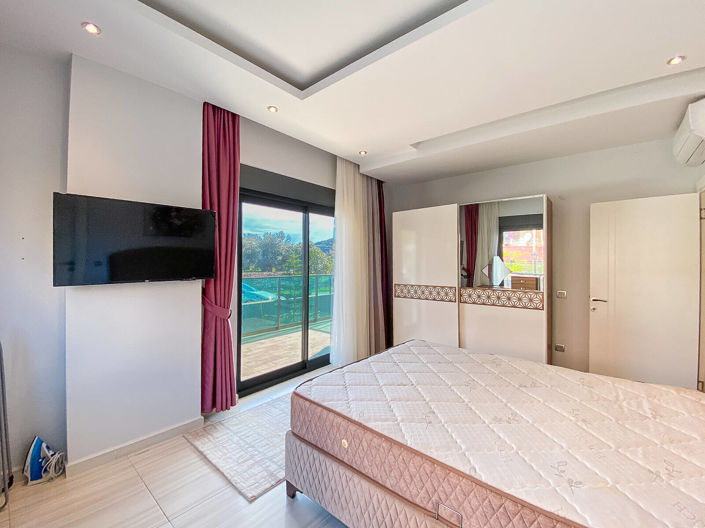 Image No.21-2 Bed Apartment for sale