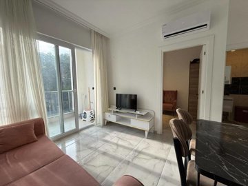 Interior 4