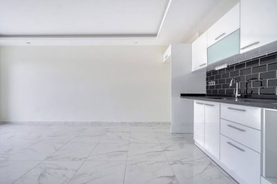 Interior 3