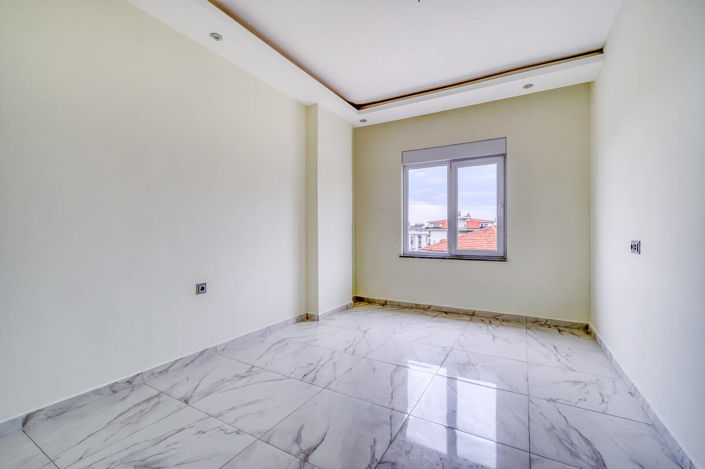 Image No.13-1 Bed Apartment for sale