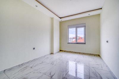 Interior 5