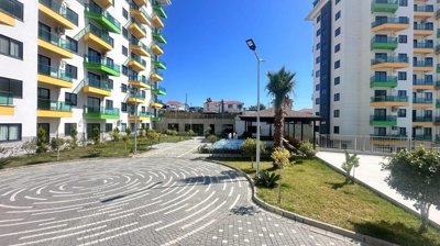 Exterior 3