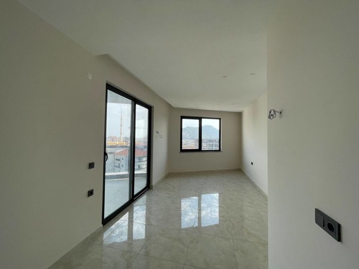 Image No.15-2 Bed Apartment for sale