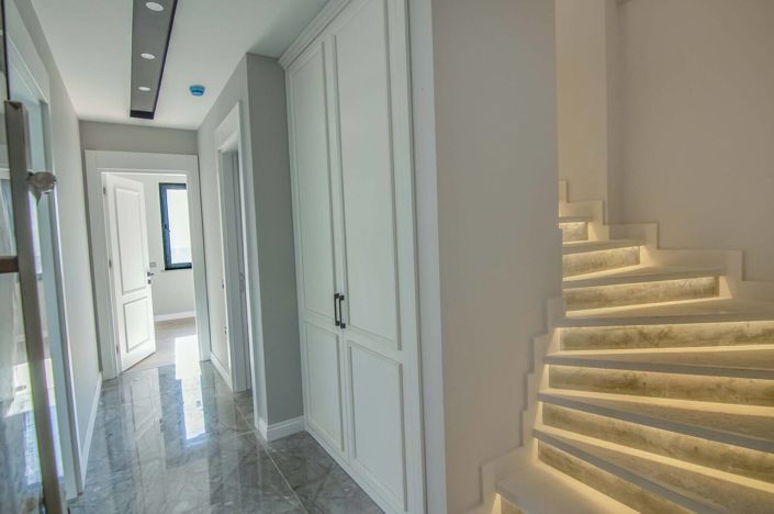 Image No.37-2 Bed Apartment for sale