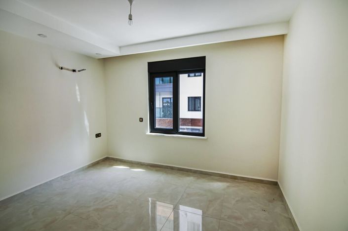 Image No.19-2 Bed Apartment for sale