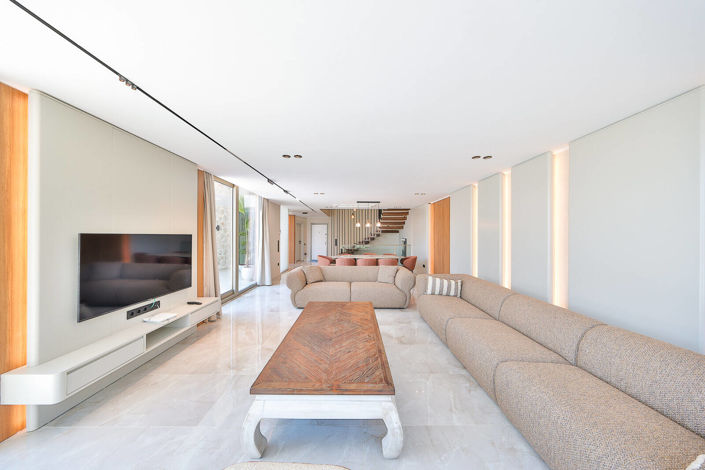 Image No.30-5 Bed House/Villa for sale