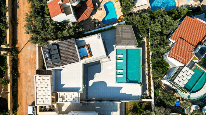 Image No.8-5 Bed House/Villa for sale