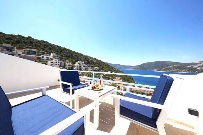 Image No.12-Maison / Villa de 2 chambres à vendre à Kalkan
