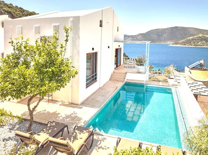 Image No.3-Maison / Villa de 2 chambres à vendre à Kalkan