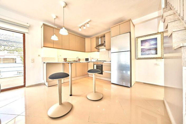 Image No.9-2 Bed House/Villa for sale