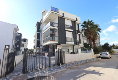 Exterior 5