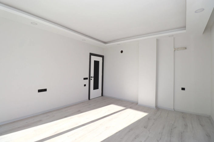 Image No.8-4 Bed Apartment for sale