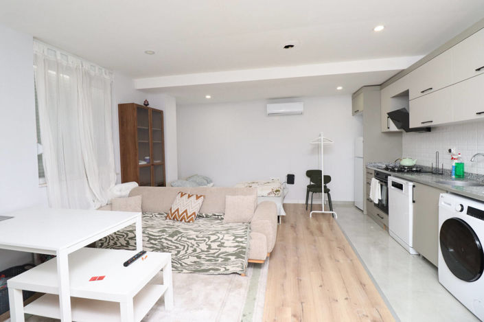 Image No.8-3 Bed Apartment for sale