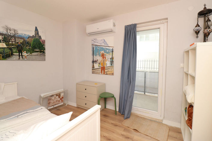 Image No.9-3 Bed Apartment for sale
