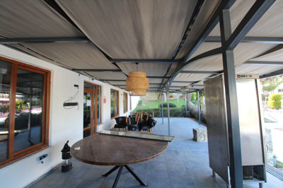 Exterior 11