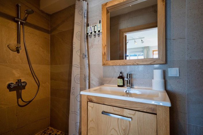 Image No.32-Maison / Villa de 3 chambres à vendre à Karagozler