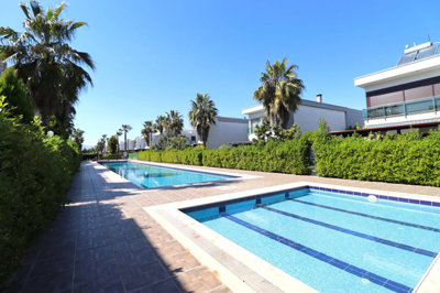 Exterior 2