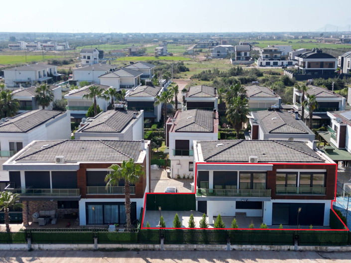 Image No.6-5 Bed House/Villa for sale