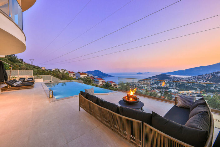 Image No.13-5 Bed House/Villa for sale