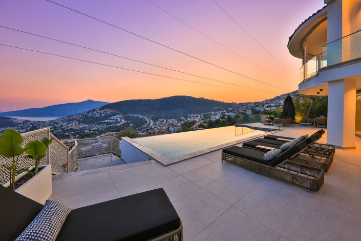 Image No.15-5 Bed House/Villa for sale