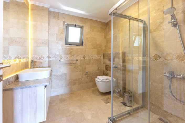 Image No.46-5 Bed House/Villa for sale