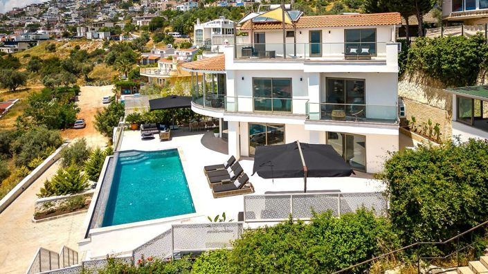 Image No.5-5 Bed House/Villa for sale