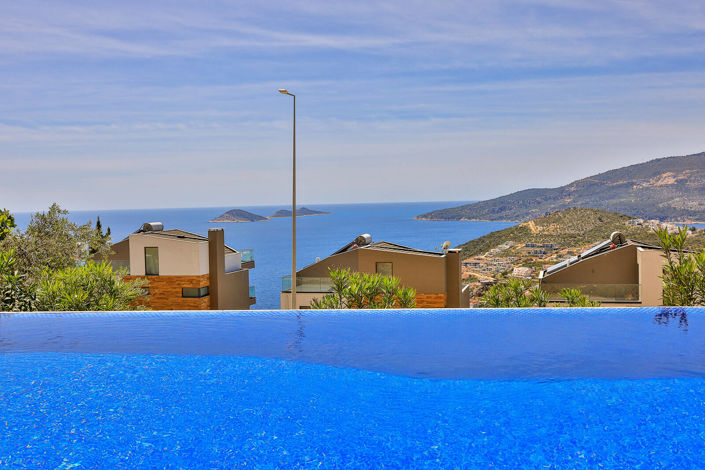 Image No.3-4 Bed House/Villa for sale