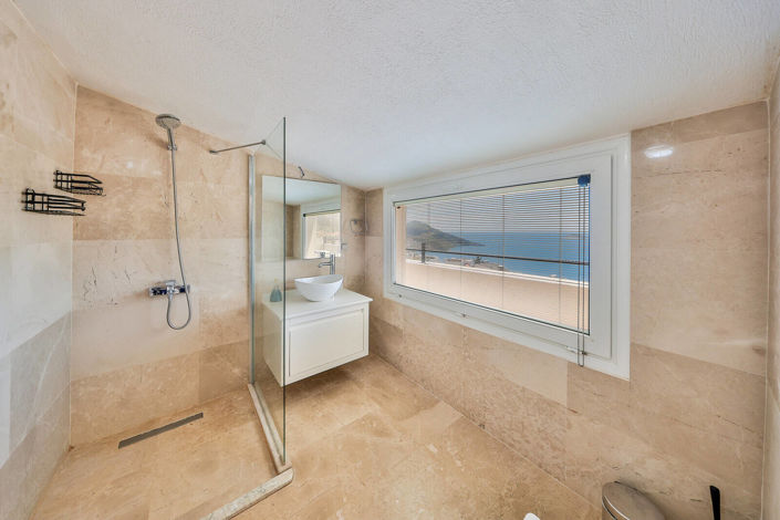 Image No.35-4 Bed House/Villa for sale