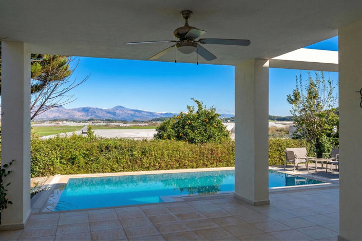 Image No.2-4 Bed House/Villa for sale